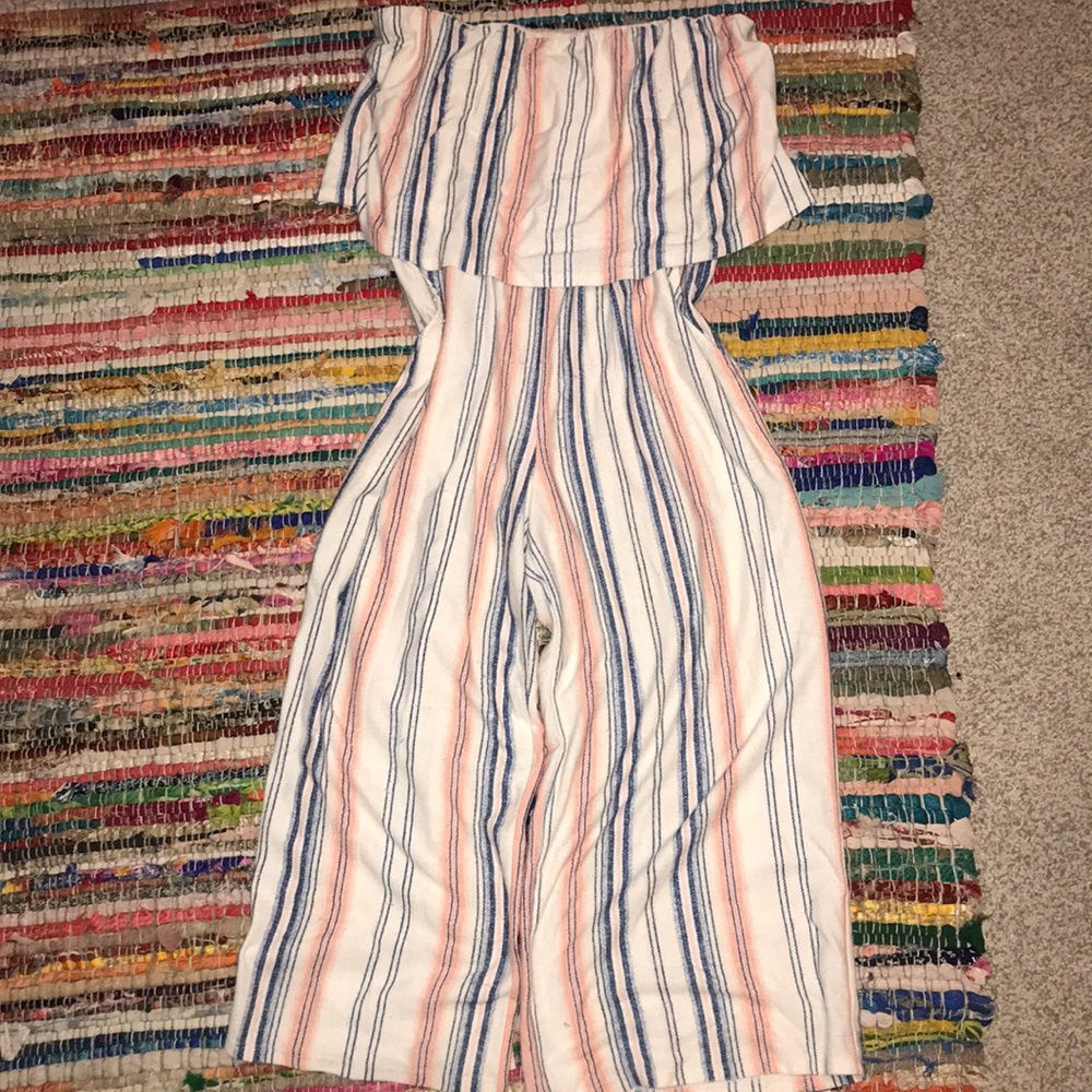 Comfy curve hugging ankle cut jumpsuit